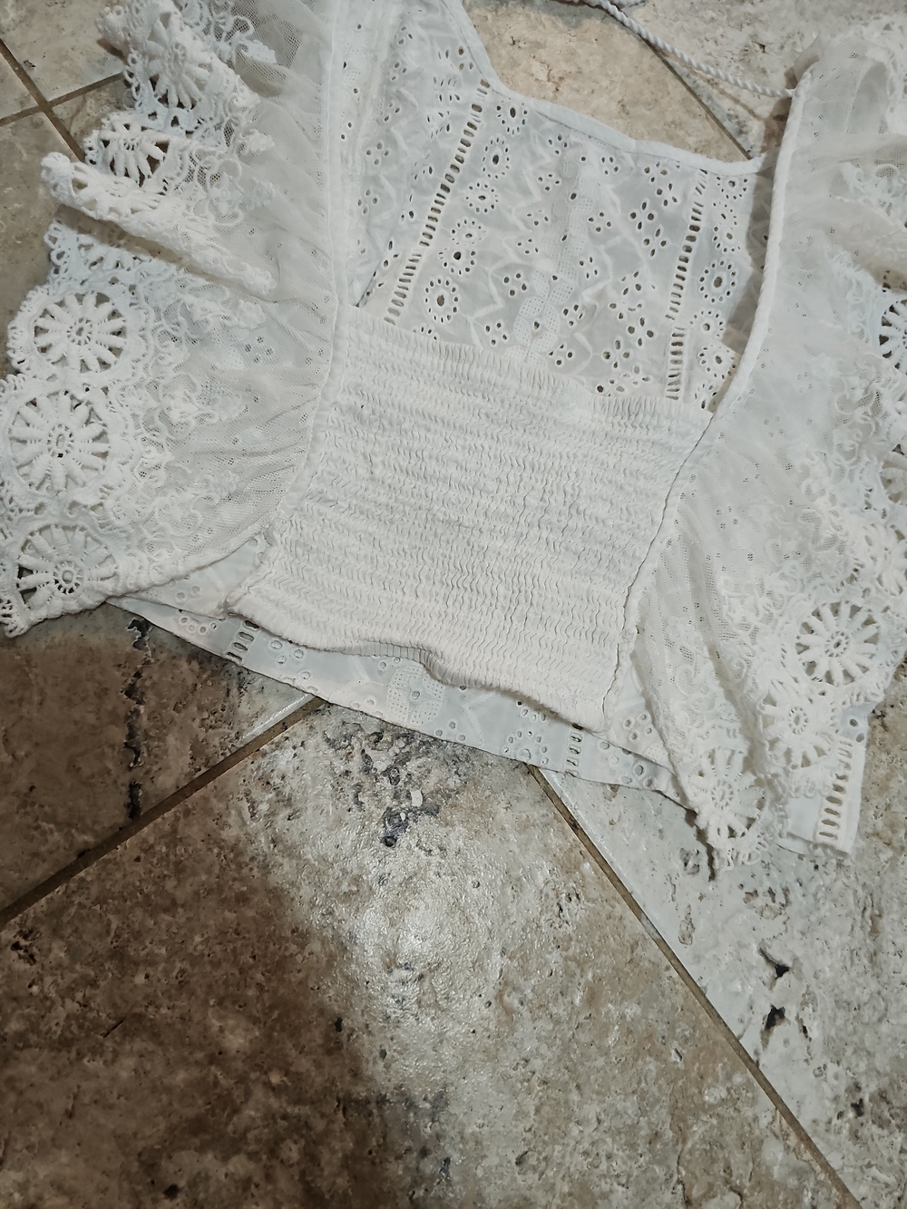Free People Eyelet Lace Crop Top Size M. - Picture 6 of 7